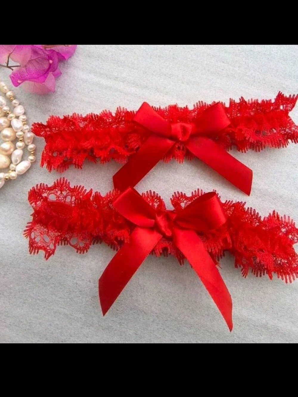 NWT, Red Lace Garters With Bow